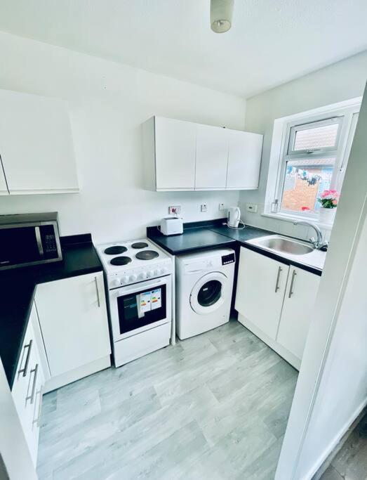 The Herald House Dartford 3 Bedroom Apartment Buitenkant foto